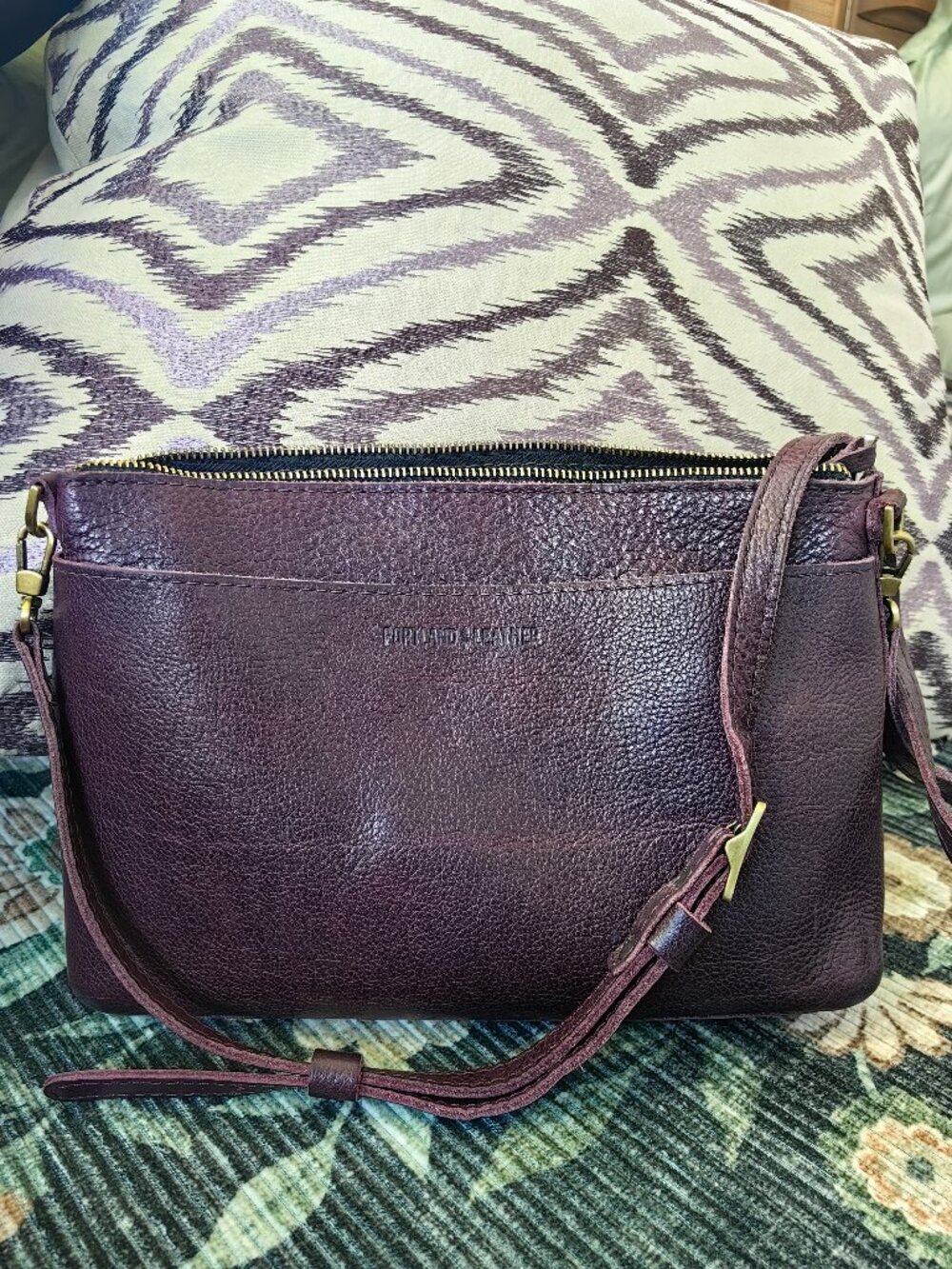 Portland Leather Goods Plum triangle set